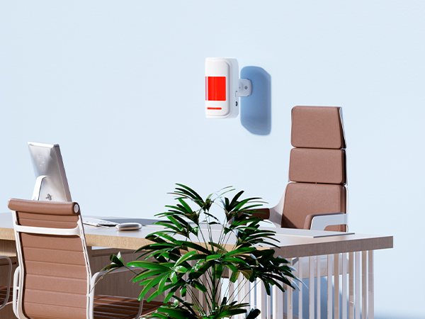 Ideal for businesses, the motion sensor chime alerts you instantly to customers or staff arrivals.