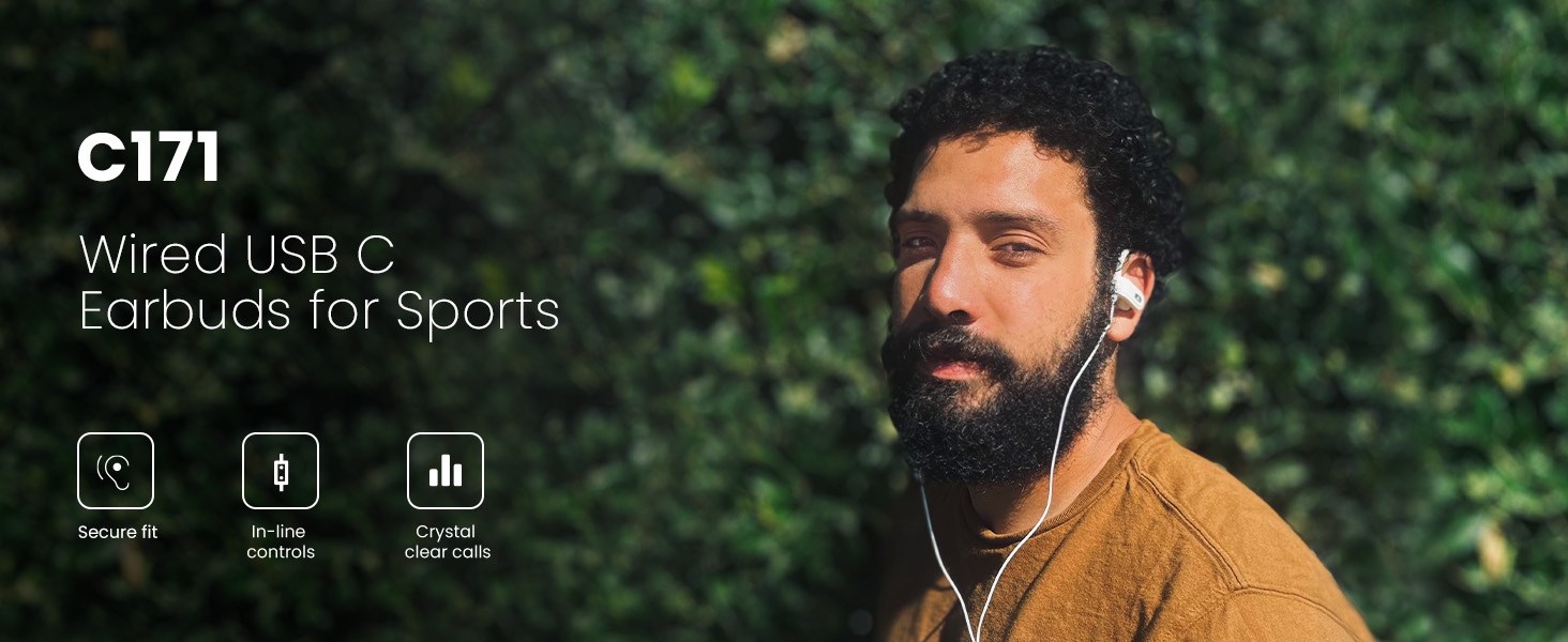 Man wearing Avantree E171 Earphones.