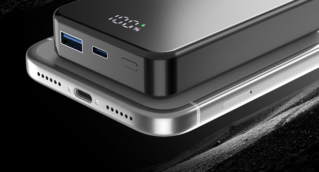 Magnetic power bank for iphone