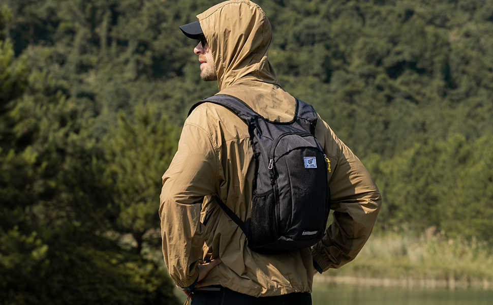 SMALL TRAVEL DAY PACK