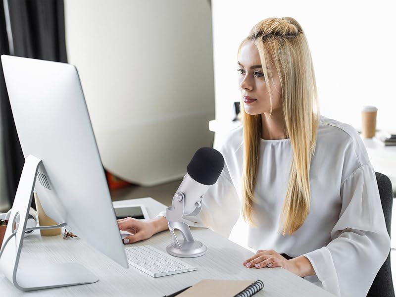 Windscreen for Blue Yeti - lifestyle