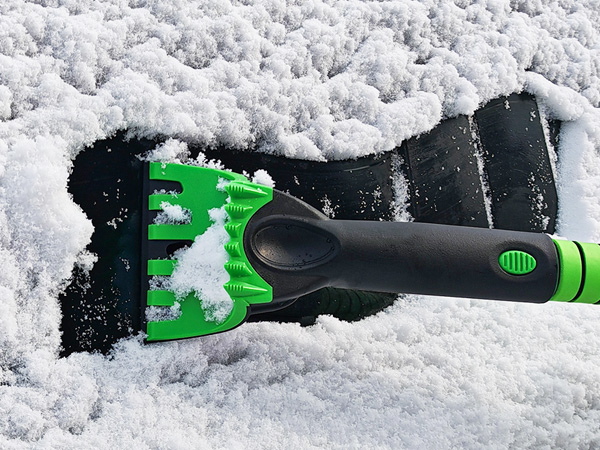 snow brush