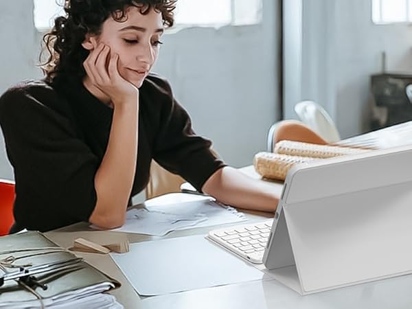 iPad 10th Generation Case with Keyboard