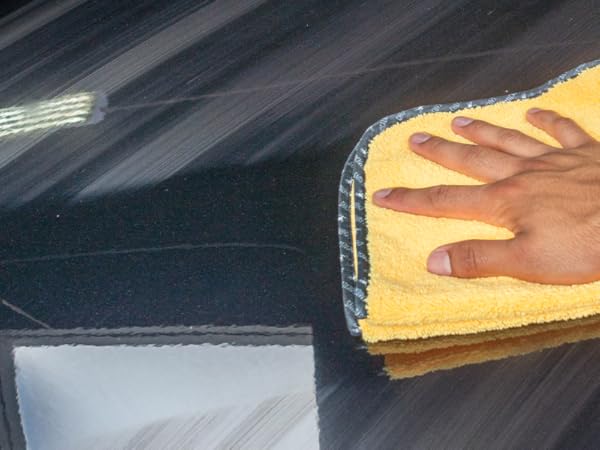 Reusable microfiber towels for auto detailing, interior cleaning, and quick detailer wipe-downs