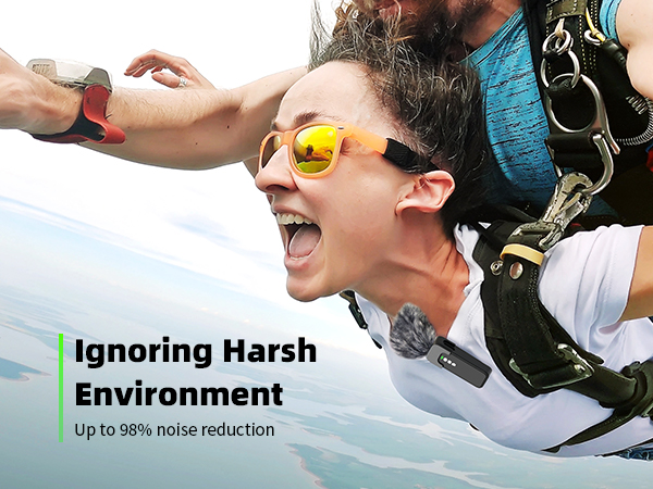 Noise-cancelling Lavalier Microphone