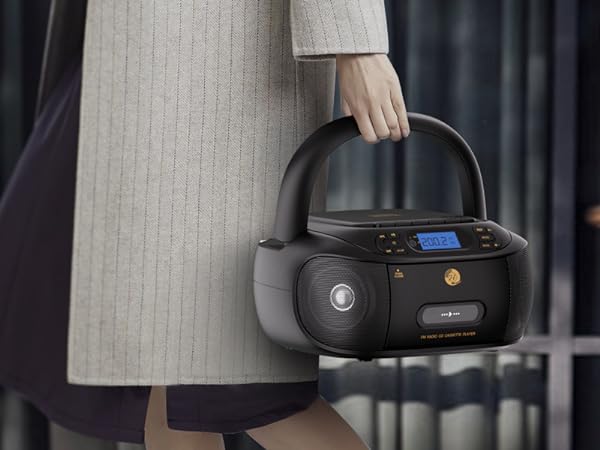 Portable cd cassette player