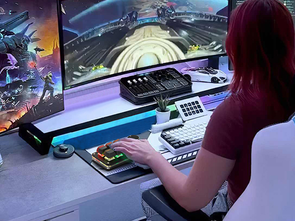 Macro Programmable Keyboard