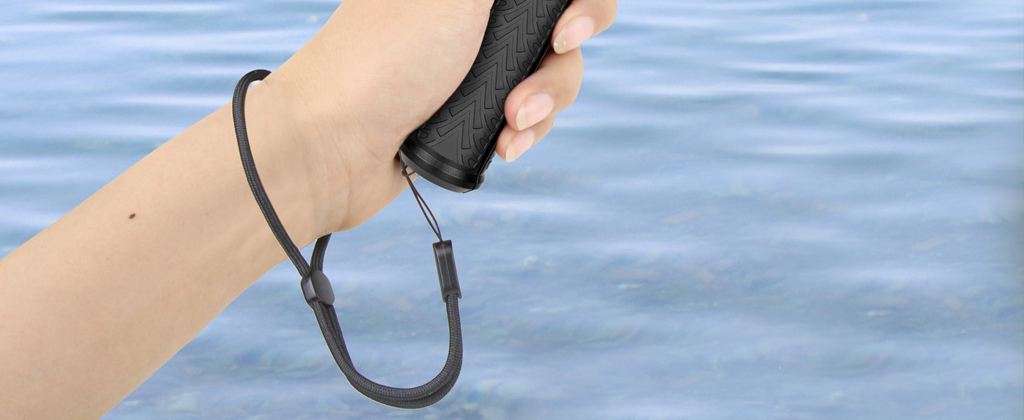 Adjustable wrist strap