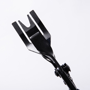 push pin removal tool