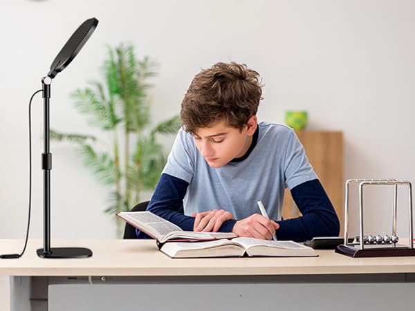 desk lamp