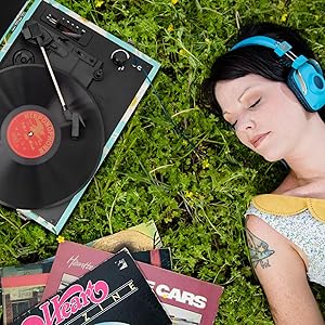 record player with headphone