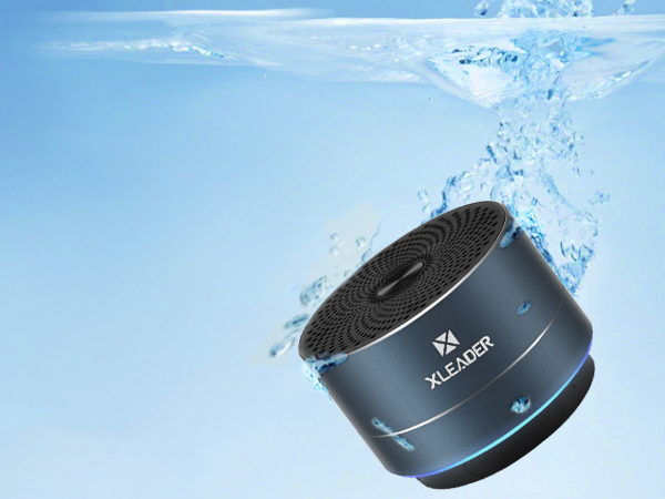 IPX7 Waterproof and Floatable