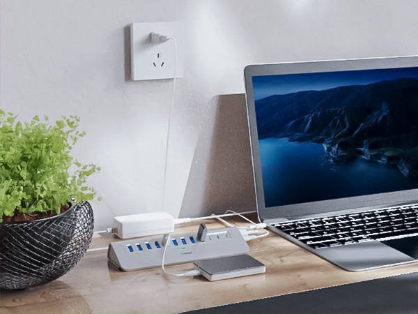 USB HUB POWERED