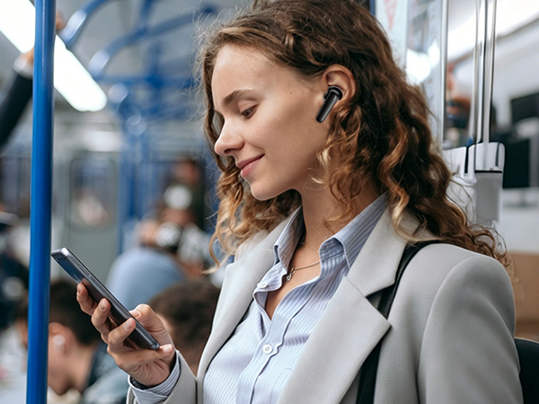 wireless earbuds