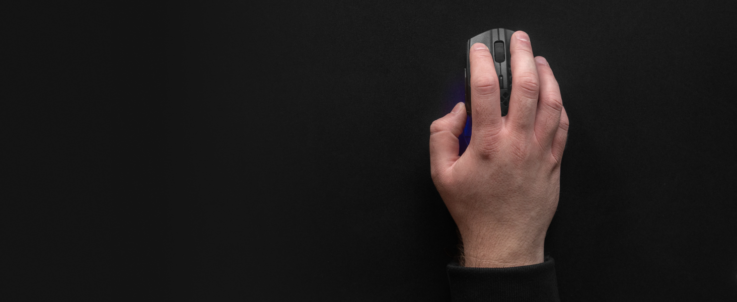 Hand on mouse demonstrating wrist support