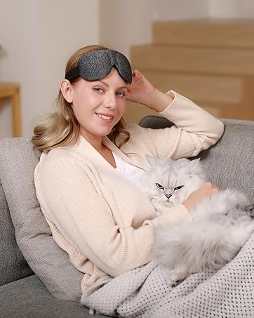 Breathable light blocking eye mask
