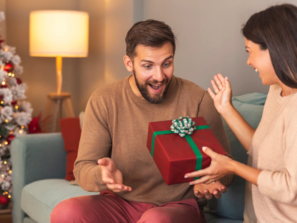 magnetic 3 in 1 charger stand for apple