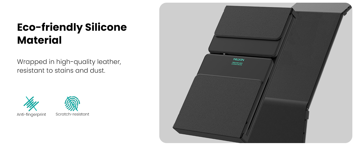 Wrapped in high-quality leather, resistant to stains and dust.