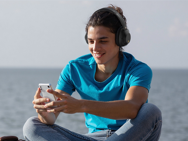 wired headphones noise cancelling