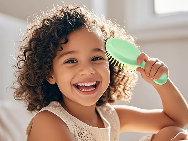 Travel Detangling Brushes