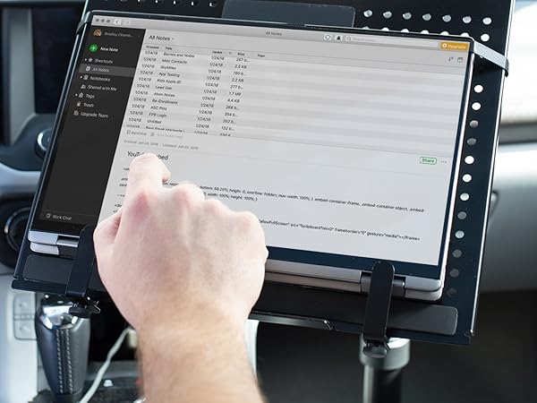 car laptop mount