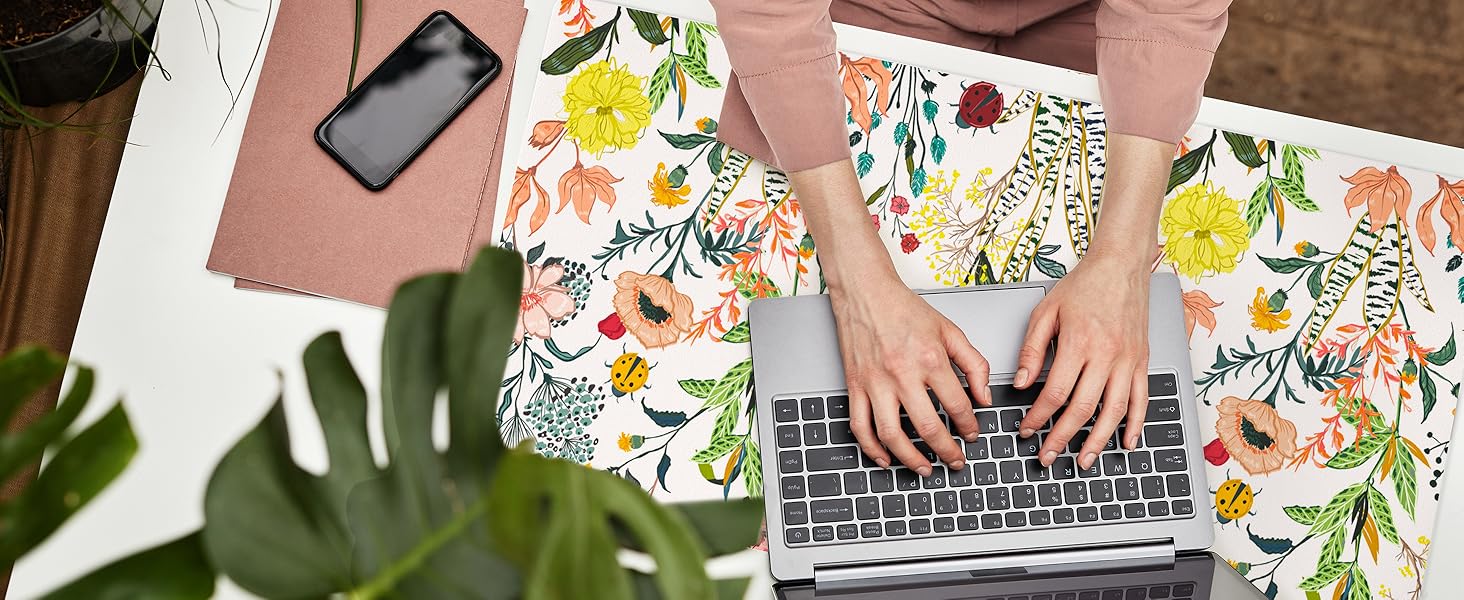 Leather Large Mouse Pad - Designed for Comfort and Productivity!