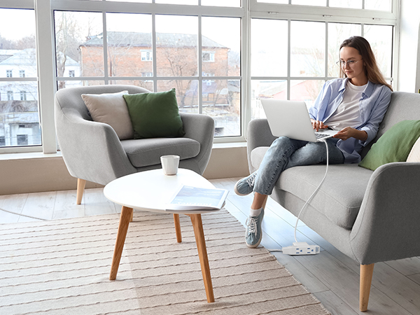 Extension Cord with 360° Flat Plug