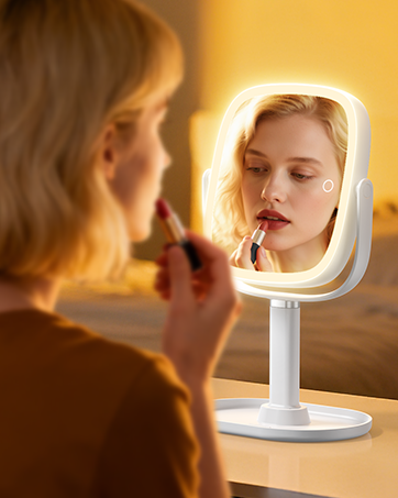 warm light makeup mirror