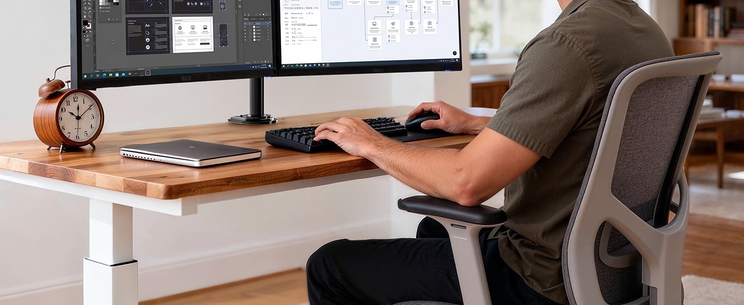 Quad monitor mount