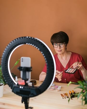 https://m.media-amazon.com/images/S/aplus-media-library-service-media/f03c3b7d-f862-496e-a7dc-3f315829f168.__CR0,132,1067,1335_PT0_SX362_V1___.jpg