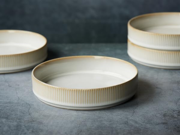 dinnerware set