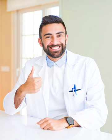 magnifying glass with light and stand