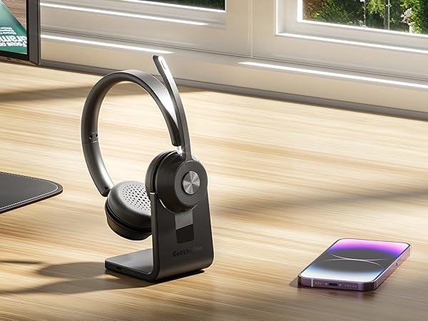 wireless headset with noise cancaeling microphone