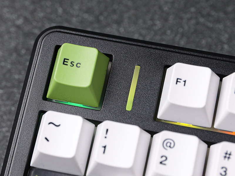 F99 PRO wireless gaming keyboard