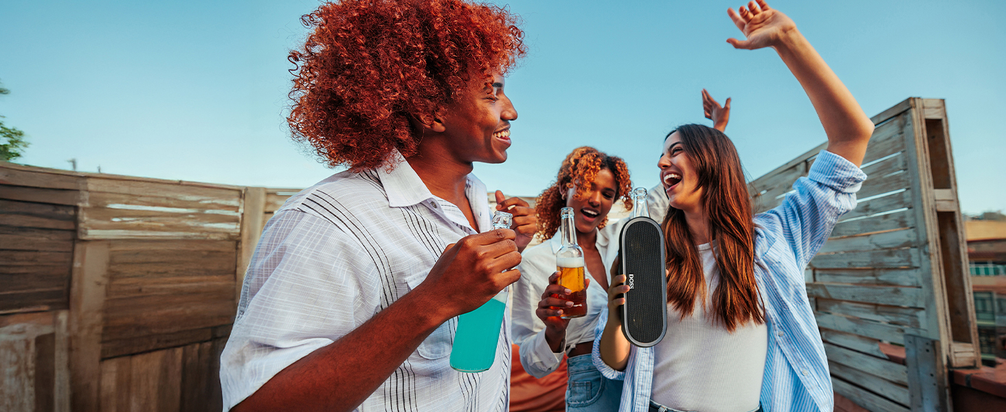 Portable bluetooth speaker