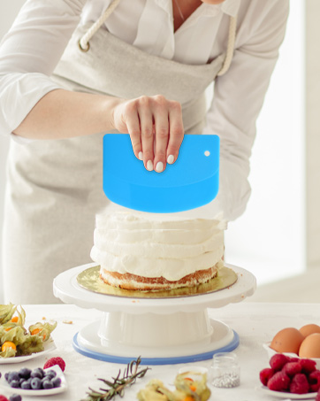 scrape the cake