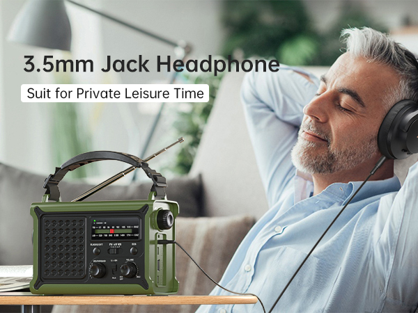 radio with headphone