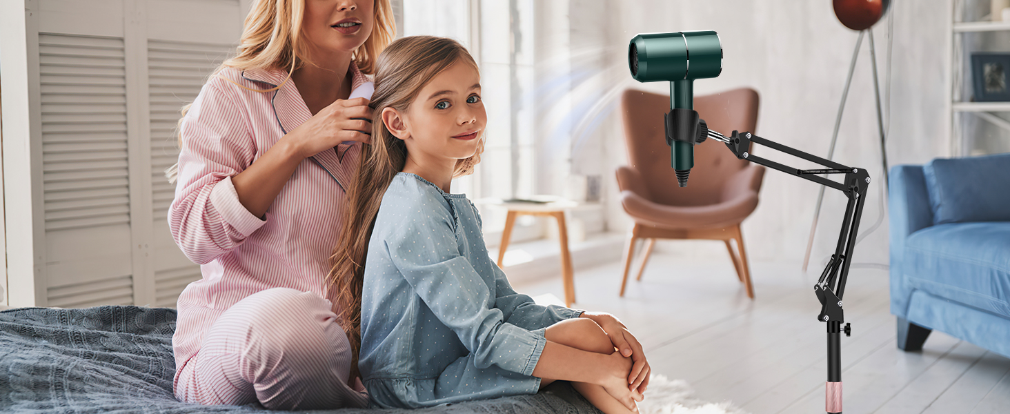 Blow Girls Hair Hands free