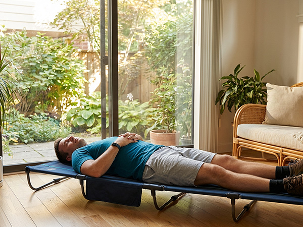 portable lightweight folding bed daily use short break