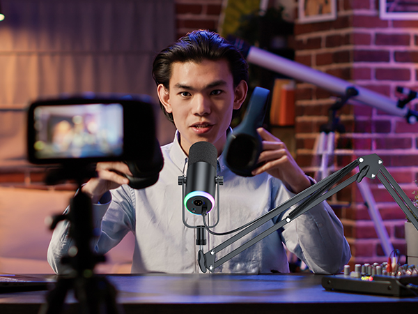Dynamic Gaming Microphone