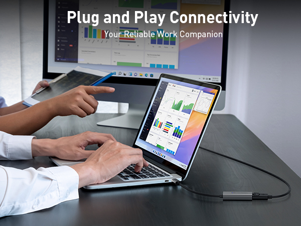 Cable Matters 80Gbps USB C to DisplayPort 2.1 Adapter