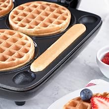 multi mini maker, mini waffle, breakfast, 4 mini waffles, no drip