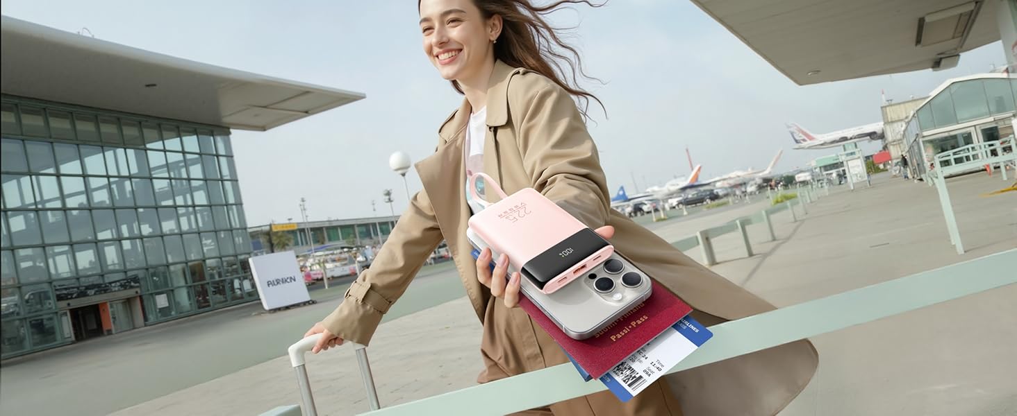 The ideal gift for students flyers! Our flight-safe power packs keep your phone charged everywhere