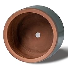 Drainage hole