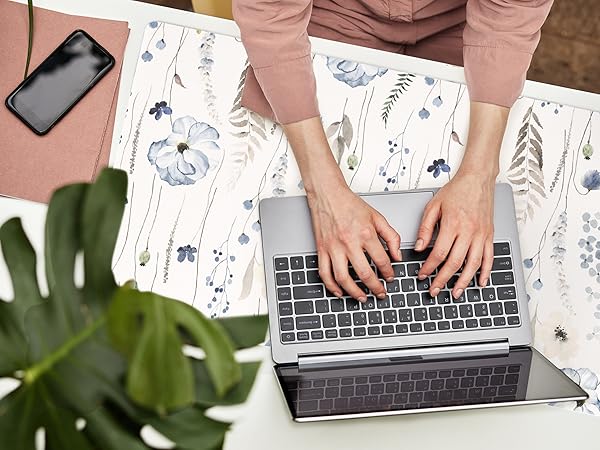 Leather Large Mouse Pad - Designed for Comfort and Productivity!