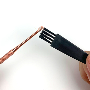 cleaning brush