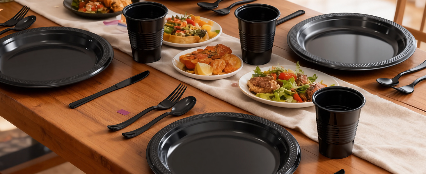 plastic plates for party