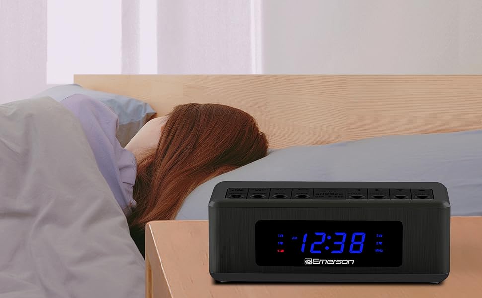 CK2023 Emerson AM/FM Dual Alarm Clock Radio