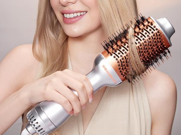 Blowout Bliss Volumizing Hot Air Brush