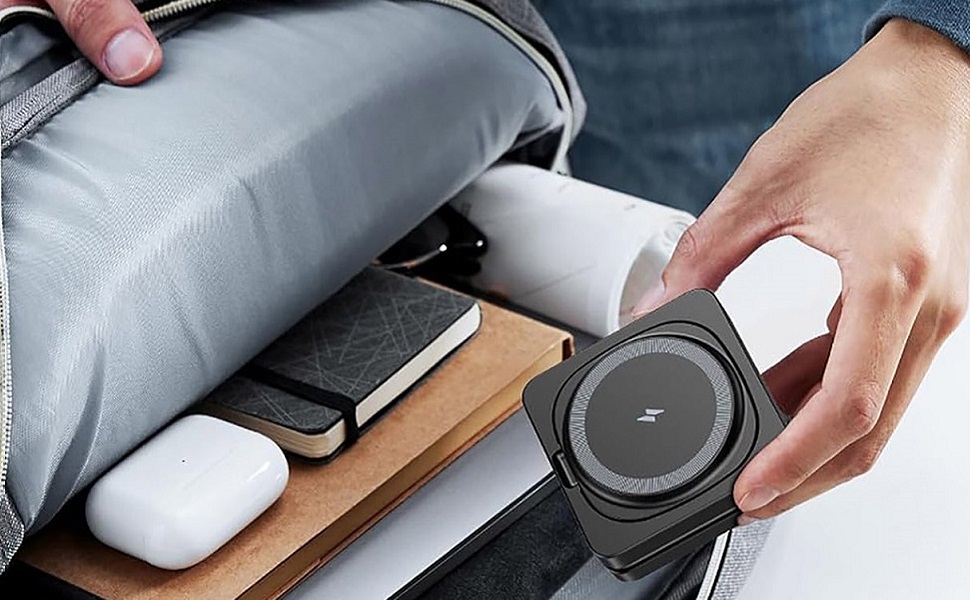 3 in 1 Magnetic Wireless Charger Station